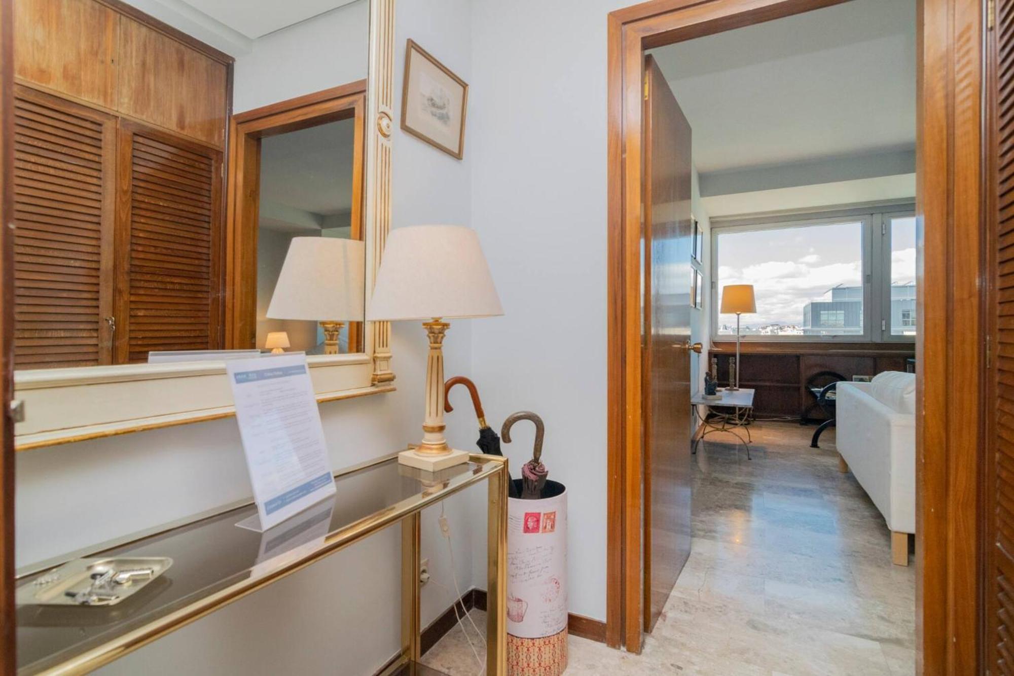 Colon Suites Madrid Exterior foto